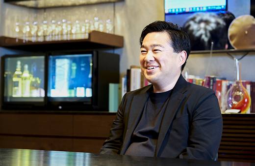 INTERVIEW イメージ